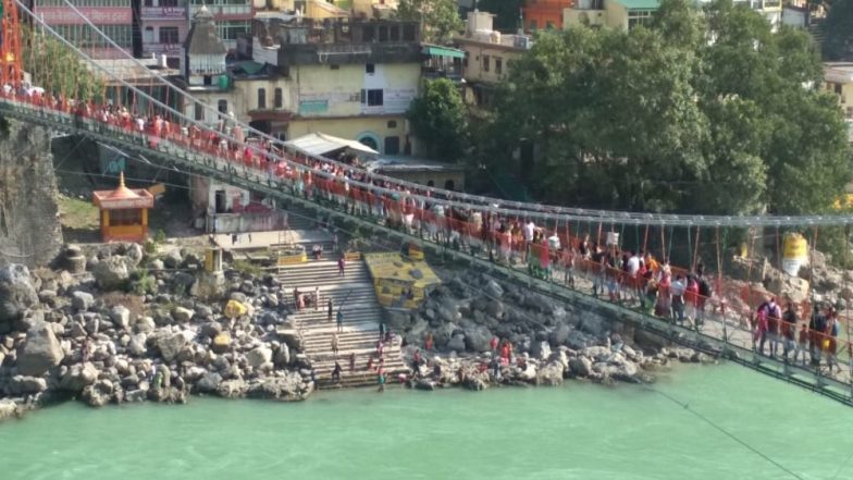 ऋषिकेश का लक्ष्मण झूला पुल सुरक्षा कारणों से हुआ बंद