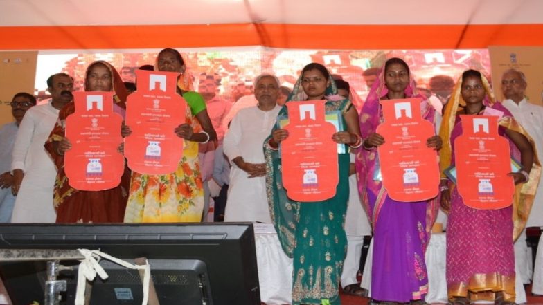 मोदी सरकार का बड़ा लक्ष्य, 100 दिनों में होंगे 8 करोड़ उज्जवला कनेक्शन