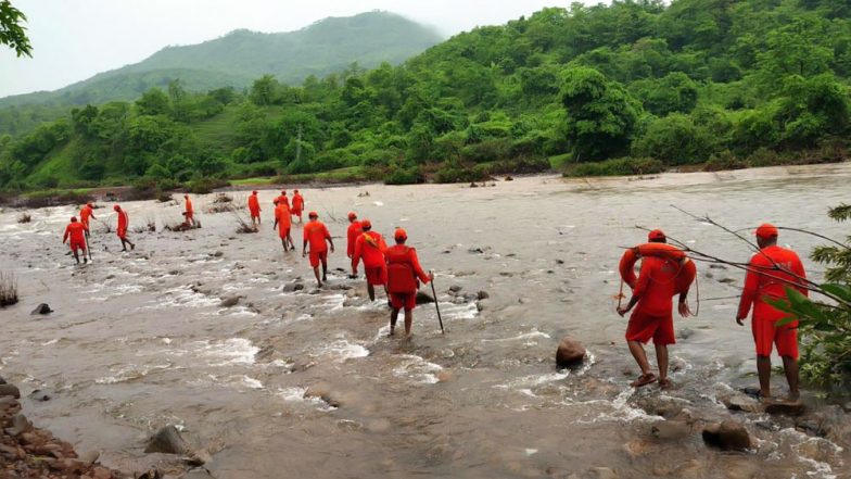महाराष्ट्र में बारिश का कहर, रत्नागिरी में डैम टूटने से अब तक 11 लोगों की मौत, 10 लापता
