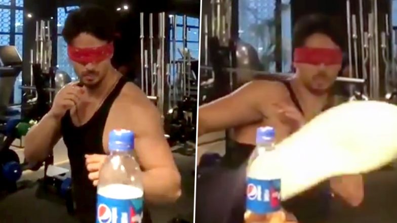 Bottle Cap Challenge: टाइगर श्रॉफ ने आंख पर पट्टी बांधकर किया ये हैरतंगेज कारनामा, देखें वीडियो