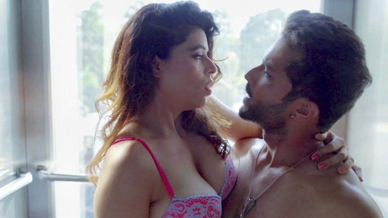 Gandii Baat 3: ललित बिष्ट और शीवा राणा का लिफ्ट में हॉट इंटिमेट सीन हुआ लीक, देखें Video