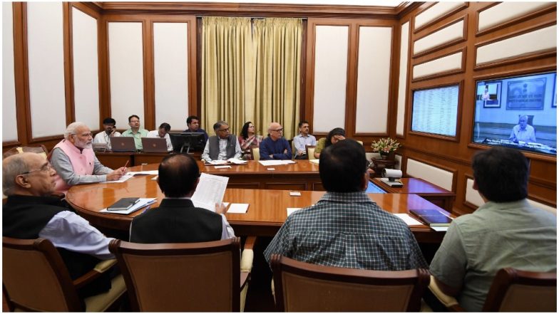 पीएम मोदी ने की अपने दूसरे कार्यकाल की पहली PRAGATI मीटिंग, साल 2022 तक 'सबके लिए घर' का संकल्प दोहराया