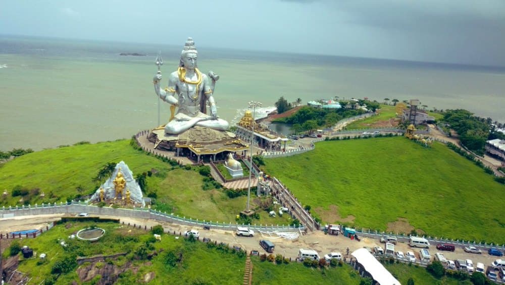 Sawan 2019: सावन में करें महादेव के इन प्राचीन मंदिरों के दर्शन, भगवान शिव से मिलेगा मनचाहा वरदान Sawan 2019: सावन में करें महादेव के इन प्राचीन मंदिरों के दर्शन, भगवान शिव से मिलेगा मनचाहा वरदान