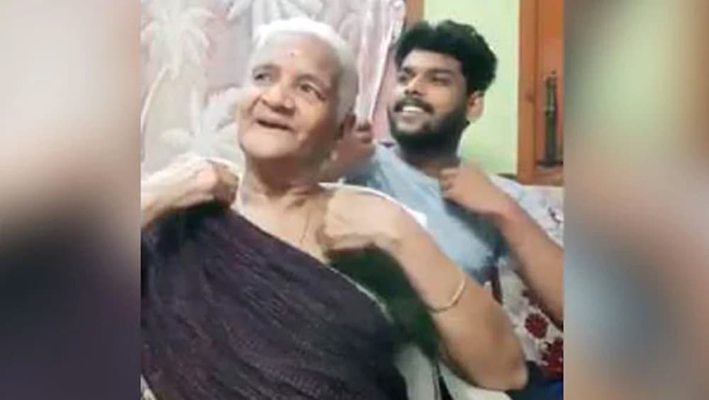 Tik Tok पर दादी और पोते ने मचाई धूम, सोशल मीडिया पर वीडियो हुआ वायरल Tik Tok पर दादी और पोते ने मचाई धूम, सोशल मीडिया पर वीडियो हुआ वायरल