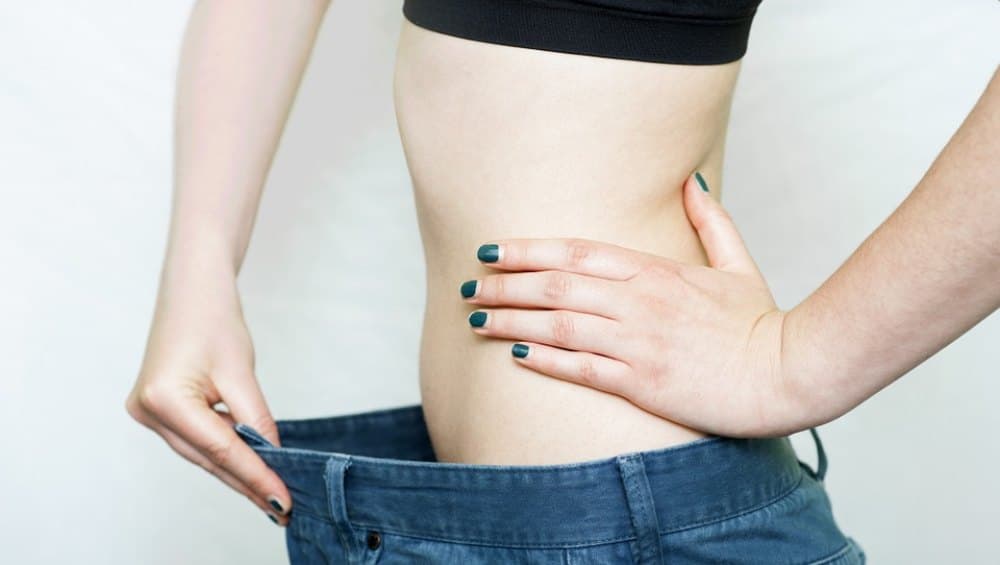 Weight Loss Tips: बढ़ते हुए वजन को करना चाहते हैं कंट्रोल तो अपनी शॉपिंग लिस्ट से फौरन हटा दीजिए ये चीजें Weight Loss Tips: बढ़ते हुए वजन को करना चाहते हैं कंट्रोल तो अपनी शॉपिंग लिस्ट से फौरन हटा दीजिए ये चीजें