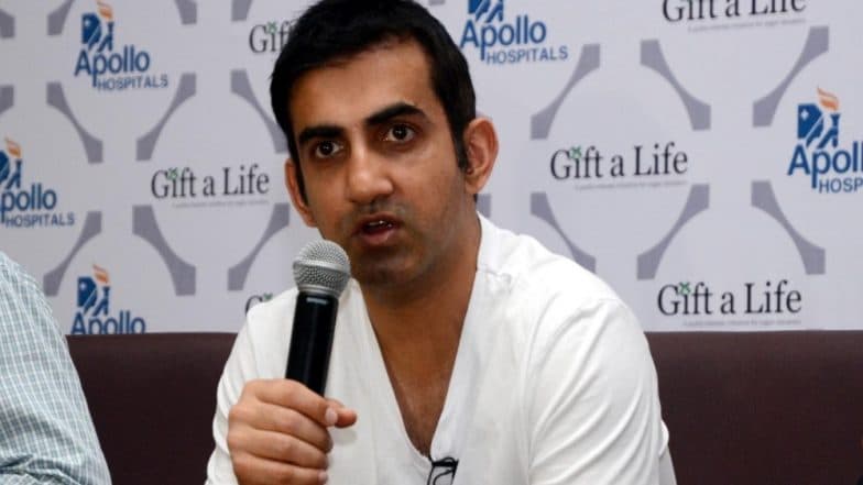 गौतम गंभीर ने विराट कोहली पर कसा तंज, कहा- धोनी और रोहित शर्मा के कारण अच्छे कप्तान बनें गौतम गंभीर ने विराट कोहली पर कसा तंज, कहा- धोनी और रोहित शर्मा के कारण अच्छे कप्तान बनें