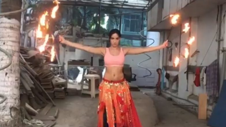 नोरा फतेही ने 'ओ साकी साकी' सॉन्ग के लिए इस तरह सीखा था फायर डांस, वीडियो देख आप भी रह जाएंगे हैरान