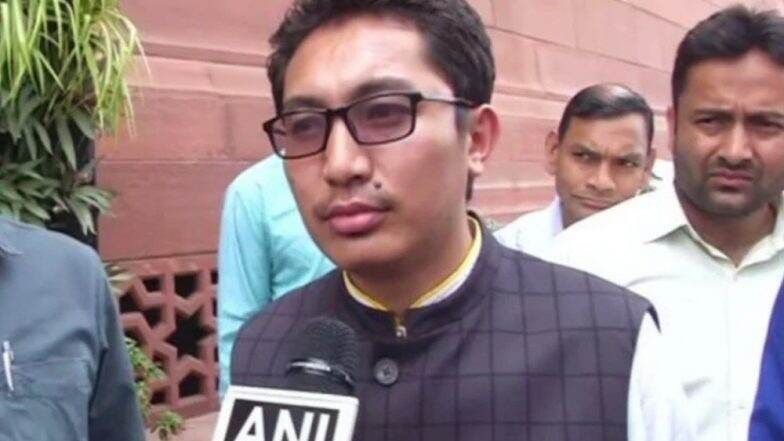 कांग्रेस ने लद्दाख को उचित तवज्जो नहीं दी, इसलिए चीन डेमचोक में घुसा: बीजेपी सासंद जामयांग शेरिंग नामग्याल कांग्रेस ने लद्दाख को उचित तवज्जो नहीं दी, इसलिए चीन डेमचोक में घुसा: बीजेपी सासंद जामयांग शेरिंग नामग्याल