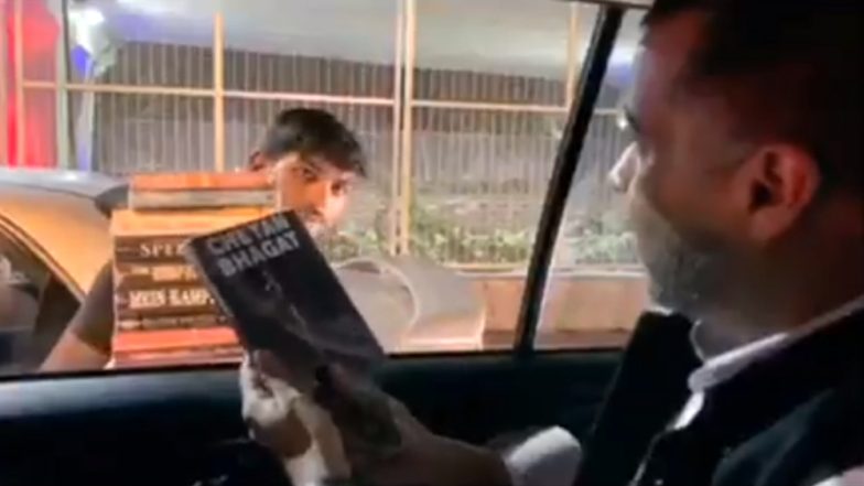 चेतन भगत ने किताब बेचने वाले से खरीदी अपनी ही नॉवेल, वीडियो हुआ वायरल