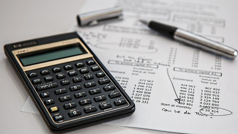 Income Tax Department: आयकर विभाग की हैदराबाद में छापेमारी