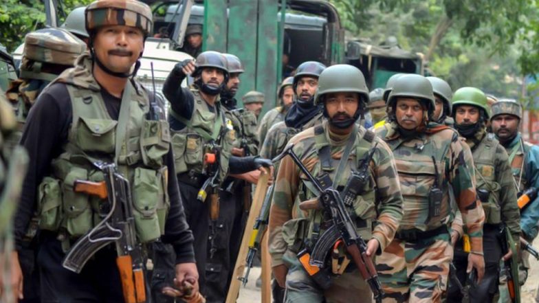 केंद्र सरकार का बड़ा फैसला, जम्मू-कश्मीर में तैनात सुरक्षाबलों को असम और त्रिपुरा भेजा