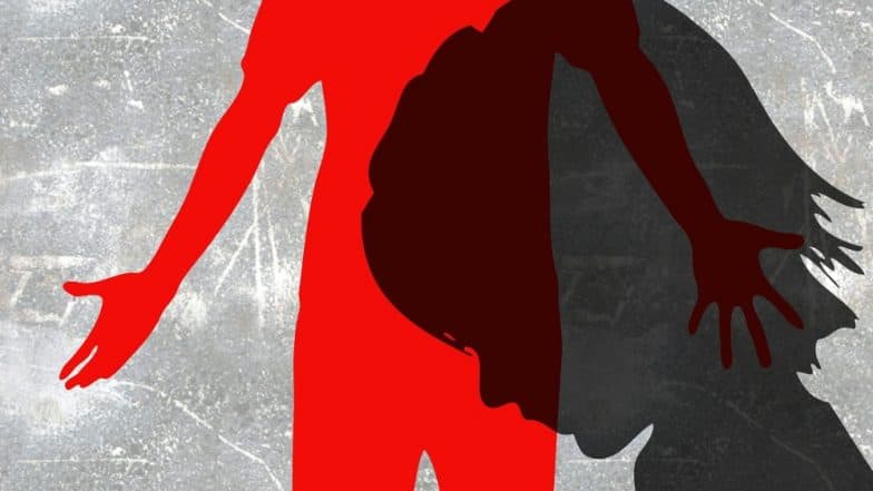 केरल में 70 वर्षीय पादरी के खिलाफ तीन बच्चियों के साथ उत्पीड़न का लगा आरोप, मामला दर्ज केरल में 70 वर्षीय पादरी के खिलाफ तीन बच्चियों के साथ उत्पीड़न का लगा आरोप, मामला दर्ज