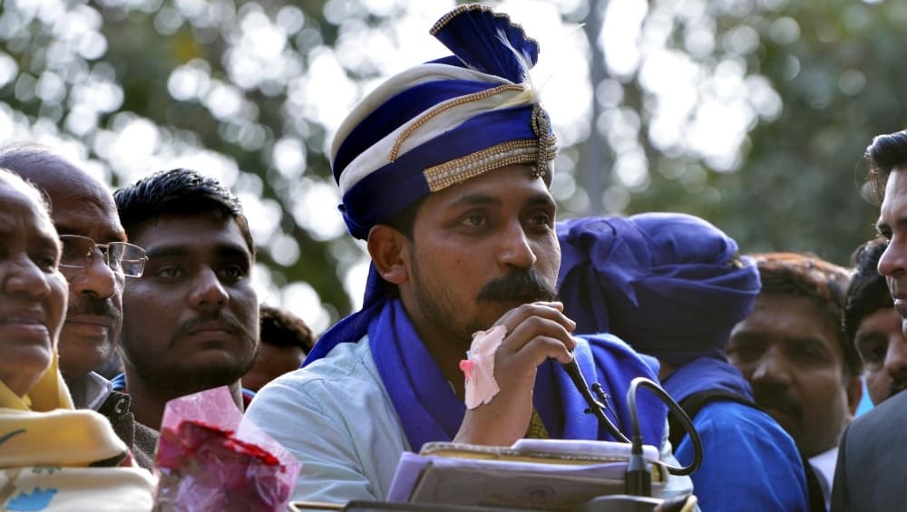 आरक्षण पर सुप्रीम कोर्ट का फैसला, भीम आर्मी के प्रमुख चंद्रशेखर आजाद ने 23 फरवरी को बुलाया भारत बंद आरक्षण पर सुप्रीम कोर्ट का फैसला, भीम आर्मी के प्रमुख चंद्रशेखर आजाद ने 23 फरवरी को बुलाया भारत बंद