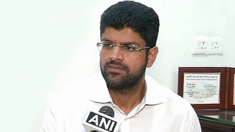 हरियाणा विधानसभा चुनाव 2019: दुष्यंत चौटाला की पार्टी JJP ने जारी की 7 उम्मीदवारों की पहली लिस्ट हरियाणा विधानसभा चुनाव 2019: दुष्यंत चौटाला की पार्टी JJP ने जारी की 7 उम्मीदवारों की पहली लिस्ट