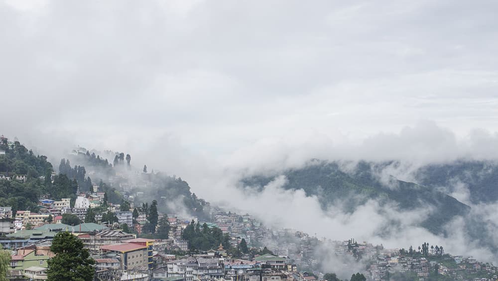 जम्मू-कश्मीर के बाद दार्जिलिंग से भी उठी केंद्र शासित प्रदेश की मांग, पश्चिम बंगाल से होना चाहते हैं अलग