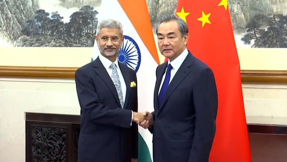 अनुच्छेद 370: चीन के सवाल पर विदेश मंत्री जयशंकर ने कहा, ये भारत का आंतरिक मामला, किसी देश से कोई लेना-देना नहीं अनुच्छेद 370: चीन के सवाल पर विदेश मंत्री जयशंकर ने कहा, ये भारत का आंतरिक मामला, किसी देश से कोई लेना-देना नहीं