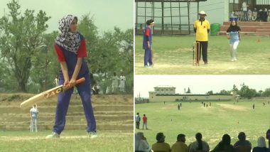 आतंकियों को ठेंगा दिखाते हुए कश्मीर की लड़कियों ने उठाया क्रिकेट का लुफ्त, हिजाब पहनकर खूब लगाए चौके-छक्के