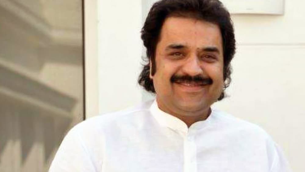 कांग्रेस नेता कुलदीप बिश्नोई को बड़ा झटका, गुरुग्राम स्थित 150 करोड़ रुपये का बेनामी होटल सीज कांग्रेस नेता कुलदीप बिश्नोई को बड़ा झटका, गुरुग्राम स्थित 150 करोड़ रुपये का बेनामी होटल सीज