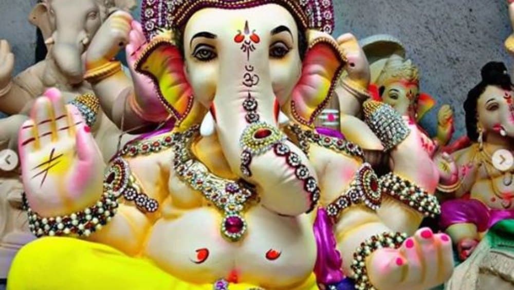 Sankashti Chaturthi 2019: मार्गशीर्ष मास के कृष्ण पक्ष की गणेश संकष्टी चतुर्थी का है विशेष महत्व, जानें शुभ मुहूर्त, व्रत कथा और पूजा विधि Sankashti Chaturthi 2019: मार्गशीर्ष मास के कृष्ण पक्ष की गणेश संकष्टी चतुर्थी का है विशेष महत्व, जानें शुभ मुहूर्त, व्रत कथा और पूजा विधि