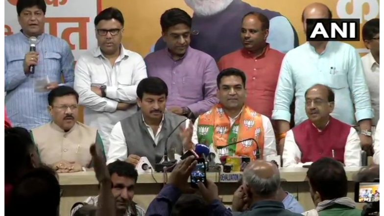 बीजेपी में शामिल हुए AAP के बागी नेता कपिल मिश्रा, दिल्ली प्रदेश अध्यक्ष मनोज तिवारी ने दिलाई सदस्यता