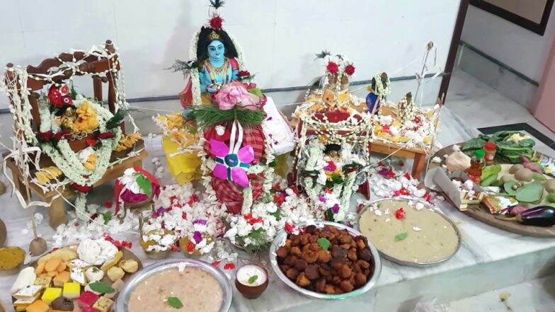 Krishna Janmashtami 2019: श्रीकृष्ण जन्माष्टमी पर सुफल मनोरथ के लिए, क्या करें क्या न करें Krishna Janmashtami 2019: श्रीकृष्ण जन्माष्टमी पर सुफल मनोरथ के लिए, क्या करें क्या न करें