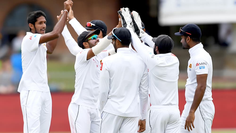 Sri Lanka vs New Zealand: न्यूजीलैंड सीरीज के लिए श्रीलंका ने किया टेस्ट टीम का ऐलान Sri Lanka vs New Zealand: न्यूजीलैंड सीरीज के लिए श्रीलंका ने किया टेस्ट टीम का ऐलान