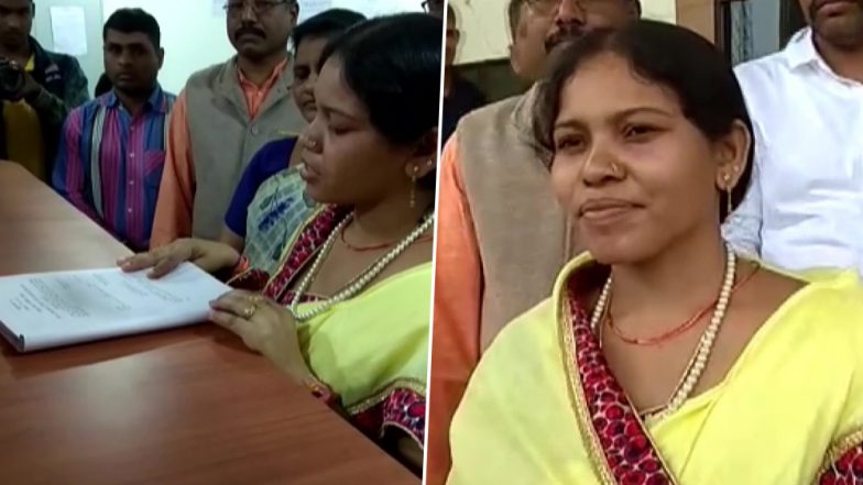 छत्तीसगढ़: नक्सली हमले में मारे गए बीजेपी विधायक भीमा मंडावी की पत्नी ओजस्वी ने दंतेवाड़ा उपचुनाव के लिए दाखिल किया नामांकन, कहा- पति के सपनों को पूरा करने के लिए करूंगी काम