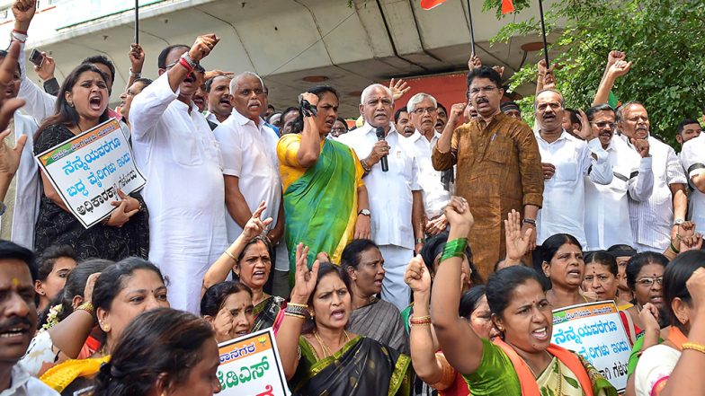 डीके शिवकुमार की गिरफ्तारी के विरोध में कांग्रेस पूरे कर्नाटक में करेगी प्रदर्शन, समर्थकों ने किया ईडी कार्यालय के बाहर हंगामा