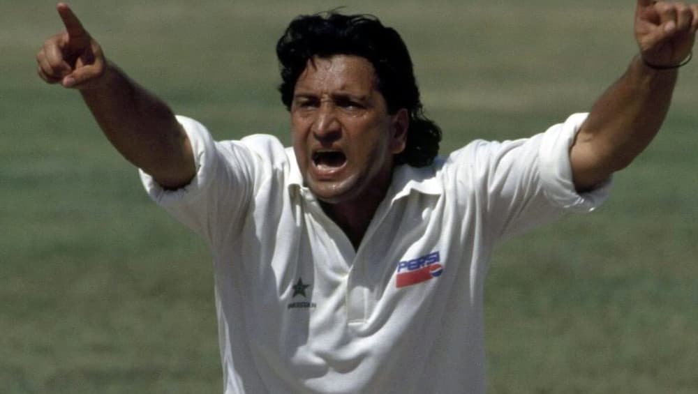 अब्दुल कादिर के निधन पर शोक में डूबा क्रिकेट जगत, खिलाड़ियों ने ट्वीट कर जताया दुख अब्दुल कादिर के निधन पर शोक में डूबा क्रिकेट जगत, खिलाड़ियों ने ट्वीट कर जताया दुख