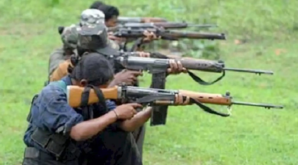 बीजापुर में नक्सलियों और पुलिस के बीच मुठभेड़ में 5 जवान शहीद