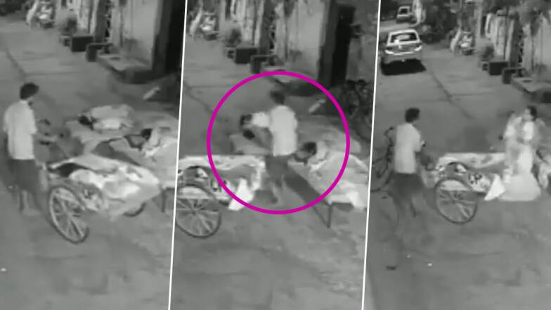पंजाब के लुधियाना में परिवार के साथ सो रहे बच्चे को चुराने की कोशिश, देखें VIDEO पंजाब के लुधियाना में परिवार के साथ सो रहे बच्चे को चुराने की कोशिश, देखें VIDEO
