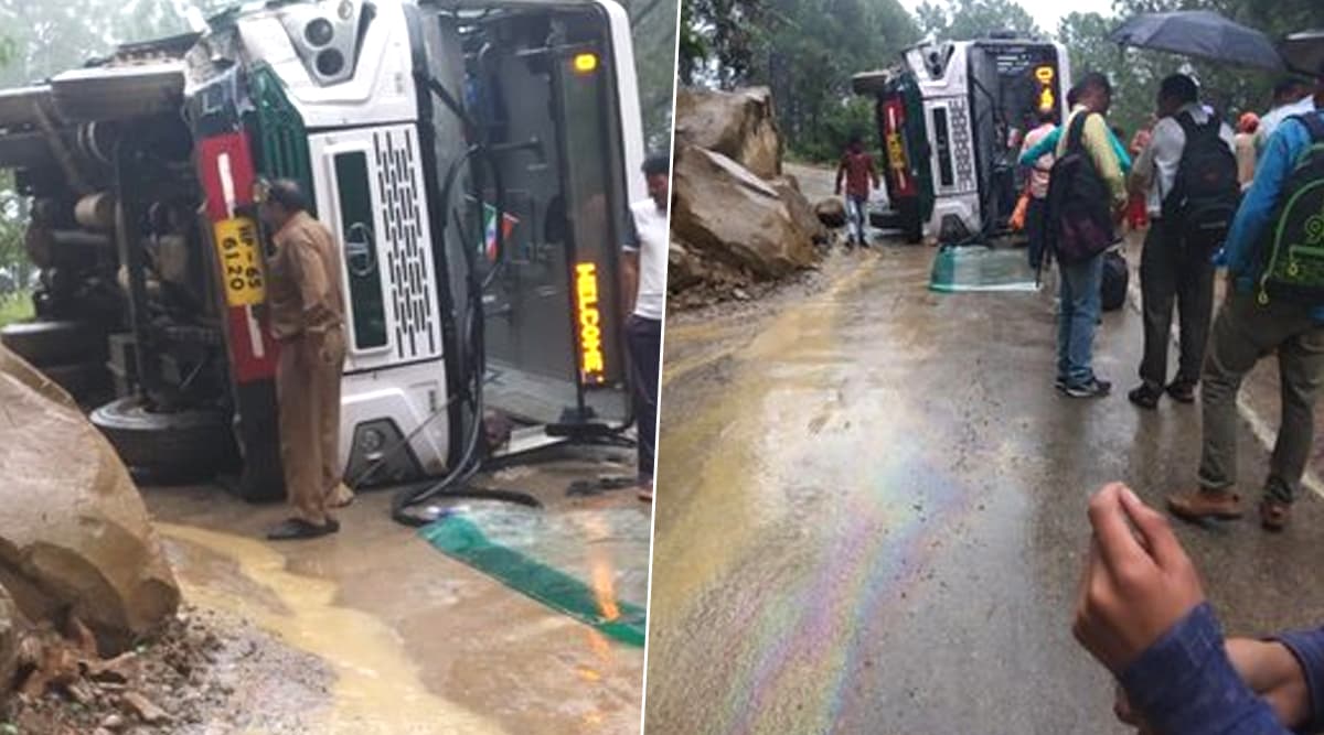 हिमाचल प्रदेश: राष्ट्रीय राजमार्ग मार्ग पर बस पलटने से तीन लोग हुए घायल, 20 लोग बाल-बाल बचे हिमाचल प्रदेश: राष्ट्रीय राजमार्ग मार्ग पर बस पलटने से तीन लोग हुए घायल, 20 लोग बाल-बाल बचे