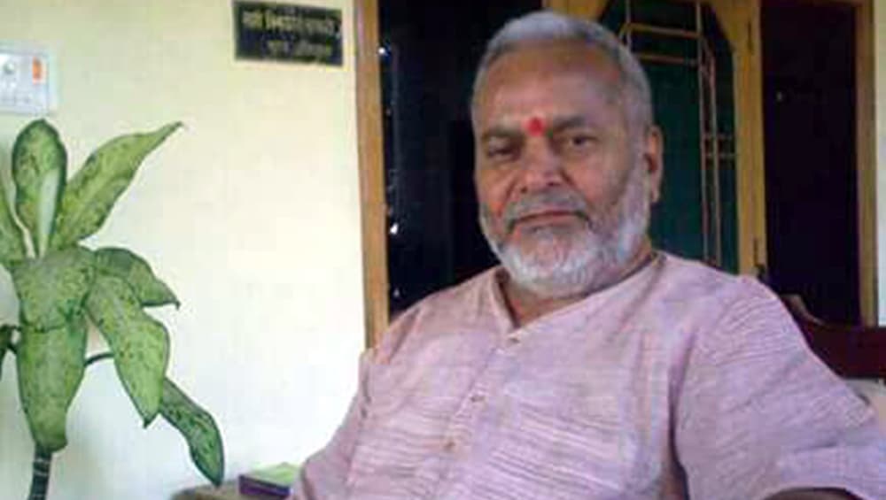 यूपी: लॉ छात्रा से दुष्कर्म के आरोप में बीजेपी नेता चिन्मयानंद गिरफ्तार, SIT ने शाहजहांपुर के दिव्य धाम से पकड़ा यूपी: लॉ छात्रा से दुष्कर्म के आरोप में बीजेपी नेता चिन्मयानंद गिरफ्तार, SIT ने शाहजहांपुर के दिव्य धाम से पकड़ा