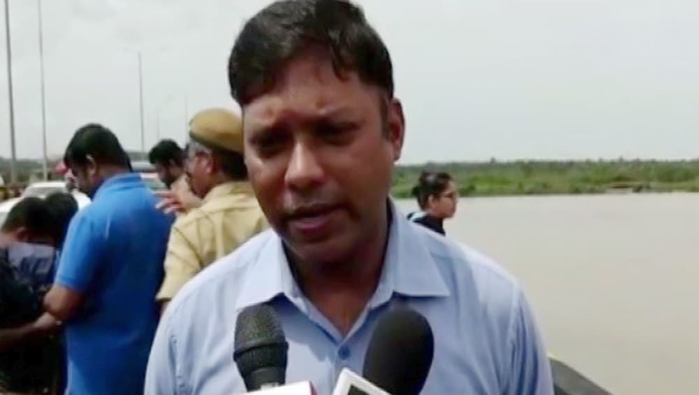कर्नाटक के IAS अधिकारी एस शशिकांत सेंथिल ने दिया इस्तीफा, कहा- लोकतंत्र पर है संकट कर्नाटक के IAS अधिकारी एस शशिकांत सेंथिल ने दिया इस्तीफा, कहा- लोकतंत्र पर है संकट