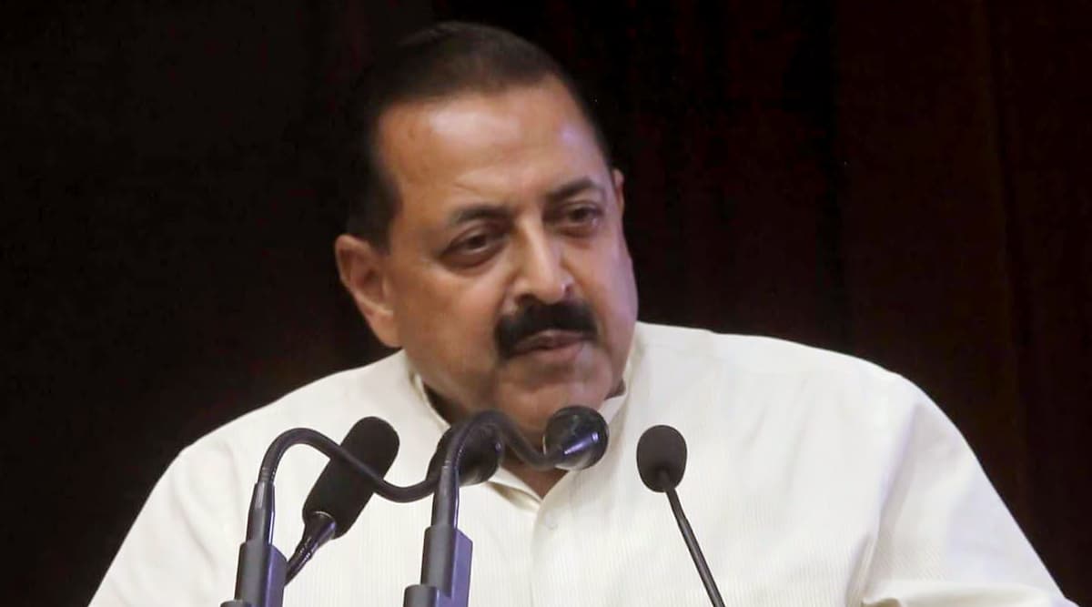 केंद्रीय मंत्री जितेंद्र सिंह बोले- डोनाल्ड ट्रंप द्वारा पीएम मोदी को 'फादर ऑफ द नेशन' कहे जाने पर जिसे गर्व नहीं वह खुद को भारतीय नहीं समझता केंद्रीय मंत्री जितेंद्र सिंह बोले- डोनाल्ड ट्रंप द्वारा पीएम मोदी को 'फादर ऑफ द नेशन' कहे जाने पर जिसे गर्व नहीं वह खुद को भारतीय नहीं समझता