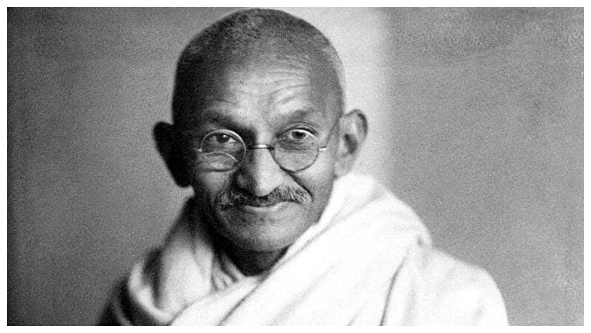 गुजरात में 9वीं कक्षा की परीक्षा में पूछा गया चौंकाने वाला सवाल, ‘गांधीजी ने आत्महत्या कैसे की?’ गुजरात में 9वीं कक्षा की परीक्षा में पूछा गया चौंकाने वाला सवाल, ‘गांधीजी ने आत्महत्या कैसे की?’