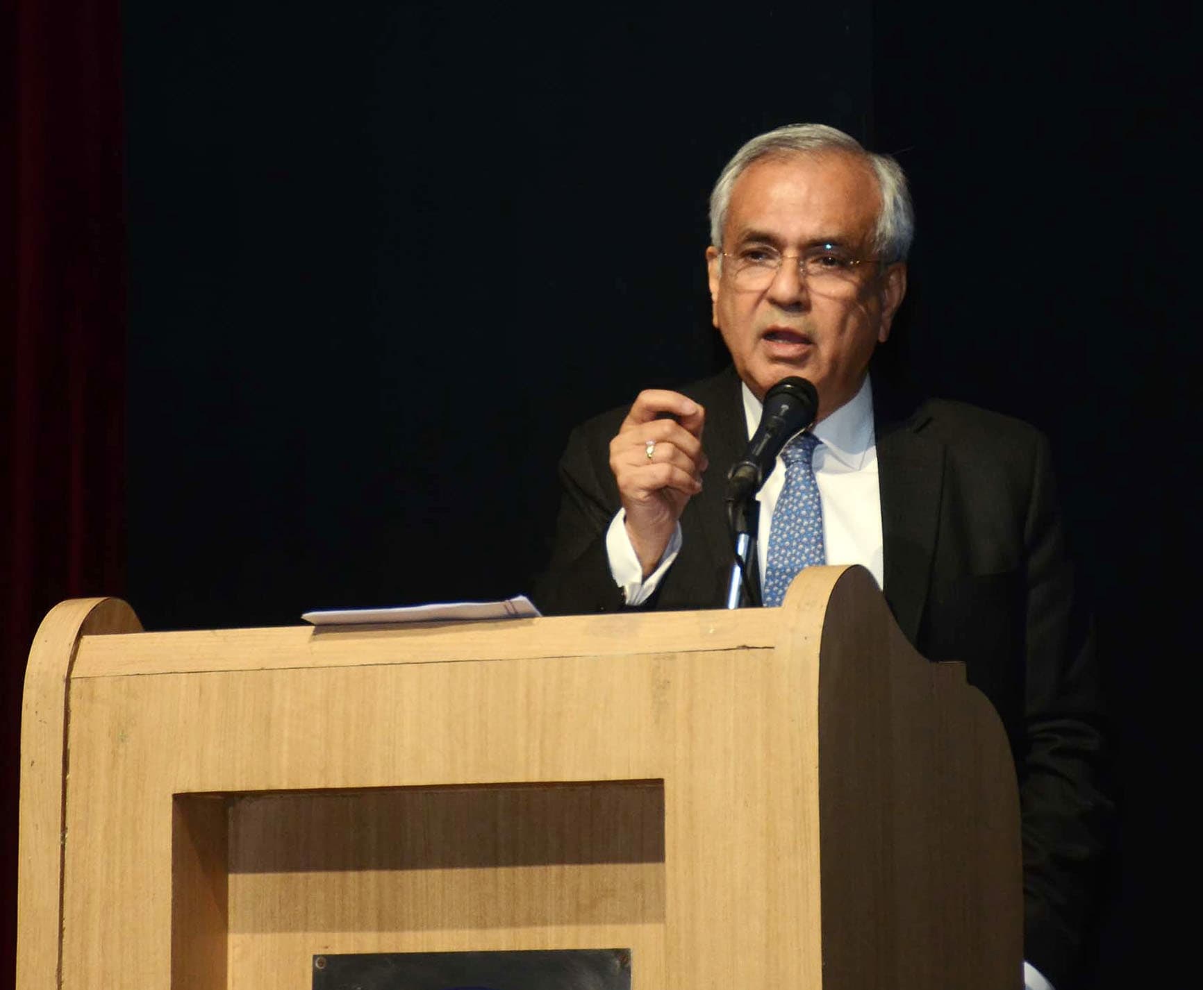 नीति आयोग के उपाध्यक्ष राजीव कुमार बोले, 50 खरब डॉलर की अर्थव्यवस्था बनने के लिए लोगों का सेहतमंद होना जरूरी नीति आयोग के उपाध्यक्ष राजीव कुमार बोले, 50 खरब डॉलर की अर्थव्यवस्था बनने के लिए लोगों का सेहतमंद होना जरूरी