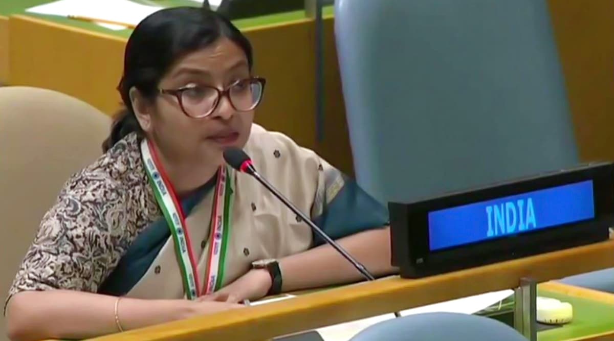 UN में इमरान खान के झूठ को भारत ने किया बेनकाब, विदिशा मैत्रा ने कहा- आतंकियों को पेंशन देती है पाक सरकार UN में इमरान खान के झूठ को भारत ने किया बेनकाब, विदिशा मैत्रा ने कहा- आतंकियों को पेंशन देती है पाक सरकार