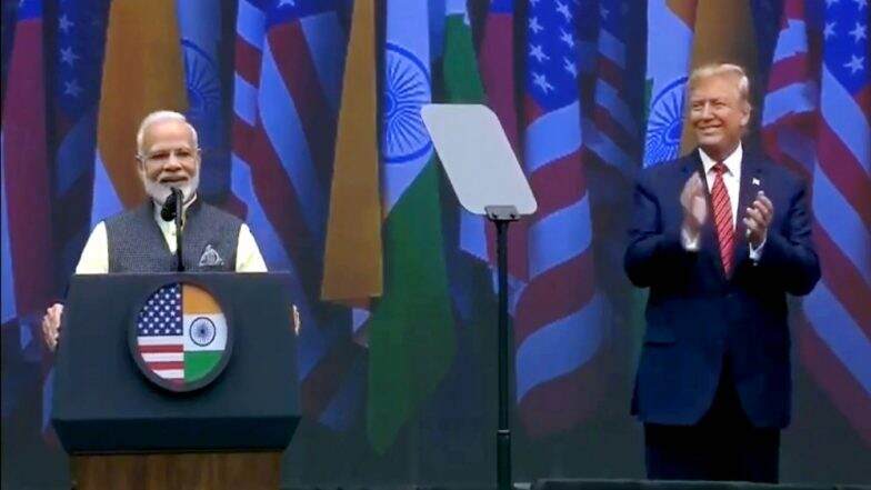 प्रधानमंत्री नरेंद्र मोदी ने अर्थव्यवस्था को लेकर कहा- सकरात्मक डील के लिए अमेरिकी राष्ट्रपति डोनाल्ड ट्रंप के साथ बैठूंगा प्रधानमंत्री नरेंद्र मोदी ने अर्थव्यवस्था को लेकर कहा- सकरात्मक डील के लिए अमेरिकी राष्ट्रपति डोनाल्ड ट्रंप के साथ बैठूंगा