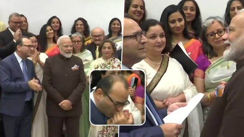 ह्यूस्टन में कश्मीरी पंडितों से मिले प्रधानमंत्री मोदी, एक शख्स ने चूमा पीएम का हाथ- देखें VIDEO ह्यूस्टन में कश्मीरी पंडितों से मिले प्रधानमंत्री मोदी, एक शख्स ने चूमा पीएम का हाथ- देखें VIDEO