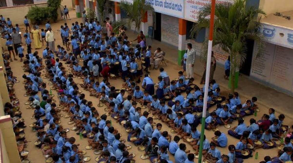 छत्तीसगढ़ सरकार का बच्चों के स्वास्थ को लेकर बड़ा फैसला, स्कूलों में बनेंगे किचन गार्डन, परोसी जाएंगी हरी सब्जियां छत्तीसगढ़ सरकार का बच्चों के स्वास्थ को लेकर बड़ा फैसला, स्कूलों में बनेंगे किचन गार्डन, परोसी जाएंगी हरी सब्जियां