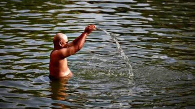 Pitru Paksha 2019: क्या है भरणी श्राद्ध, पितृ पक्ष के दौरान कब किया जाता है यह श्राद्ध, जानें इससे जुड़े विधान Pitru Paksha 2019: क्या है भरणी श्राद्ध, पितृ पक्ष के दौरान कब किया जाता है यह श्राद्ध, जानें इससे जुड़े विधान