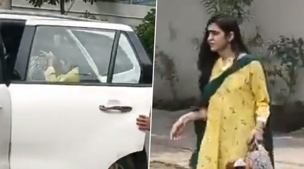 पटना में राबड़ी आवास से रोती हुई निकलीं तेजप्रताप यादव की पत्नी ऐश्वर्या राय, देखें Video पटना में राबड़ी आवास से रोती हुई निकलीं तेजप्रताप यादव की पत्नी ऐश्वर्या राय, देखें Video