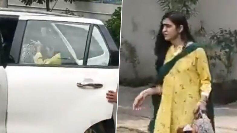 पटना में राबड़ी आवास से रोती हुई निकलीं तेजप्रताप यादव की पत्नी ऐश्वर्या राय, देखें Video पटना में राबड़ी आवास से रोती हुई निकलीं तेजप्रताप यादव की पत्नी ऐश्वर्या राय, देखें Video