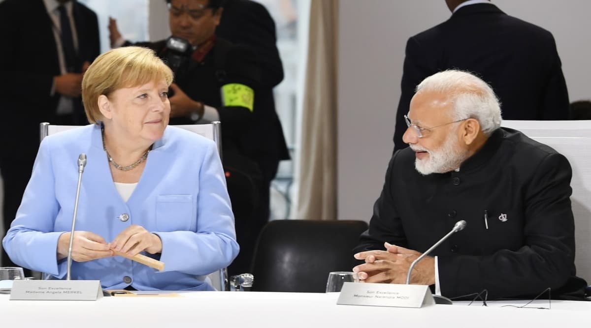 प्रधानमंत्री नरेंद्र मोदी और जर्मन चांसलर एंजेला मर्केल कर सकते हैं कश्मीर और यूरोपीय संघ के दौरे पर बातचीत प्रधानमंत्री नरेंद्र मोदी और जर्मन चांसलर एंजेला मर्केल कर सकते हैं कश्मीर और यूरोपीय संघ के दौरे पर बातचीत