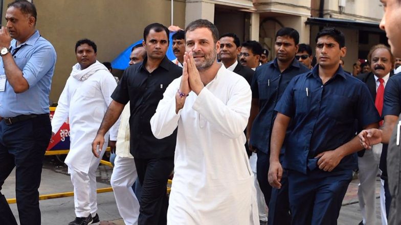 मानहानि केस: सूरत कोर्ट में पेश हुए राहुल गांधी, कहा- मेरे सियासी विरोधी मुझे चुप कराने की कोशिश कर रहे हैं