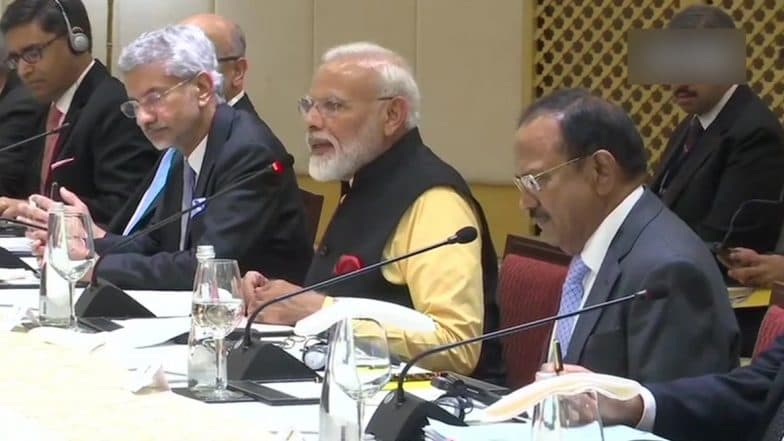 भारत-चीन के बीच प्रतिनिधिमंडल स्तर की बातचीत खत्म, पीएम मोदी ने कहा- दोनों देश विश्व में शांति का उदाहरण, मतभेदों को झगड़ा नहीं बनने देंगे भारत-चीन के बीच प्रतिनिधिमंडल स्तर की बातचीत खत्म, पीएम मोदी ने कहा- दोनों देश विश्व में शांति का उदाहरण, मतभेदों को झगड़ा नहीं बनने देंगे