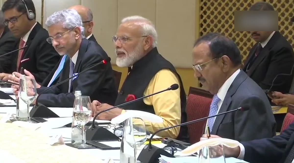 भारत-चीन के बीच प्रतिनिधिमंडल स्तर की बातचीत खत्म, पीएम मोदी ने कहा- दोनों देश विश्व में शांति का उदाहरण, मतभेदों को झगड़ा नहीं बनने देंगे भारत-चीन के बीच प्रतिनिधिमंडल स्तर की बातचीत खत्म, पीएम मोदी ने कहा- दोनों देश विश्व में शांति का उदाहरण, मतभेदों को झगड़ा नहीं बनने देंगे