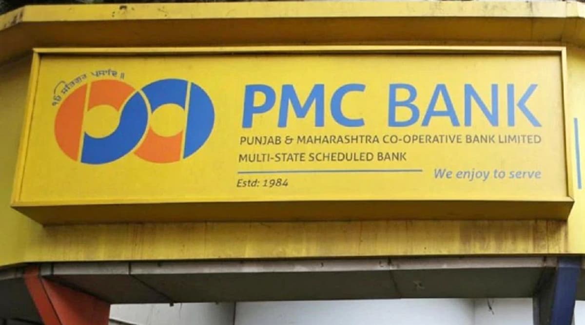 PMC बैंक घोटाला: कोर्ट ने पूर्व मैनेजिंग डायरेक्टर जॉय थॉमस और एस सुरजीत को हिरासत में भेजा- HDIL ने रिजर्व बैंक से लगाई ये गुहार PMC बैंक घोटाला: कोर्ट ने पूर्व मैनेजिंग डायरेक्टर जॉय थॉमस और एस सुरजीत को हिरासत में भेजा- HDIL ने रिजर्व बैंक से लगाई ये गुहार