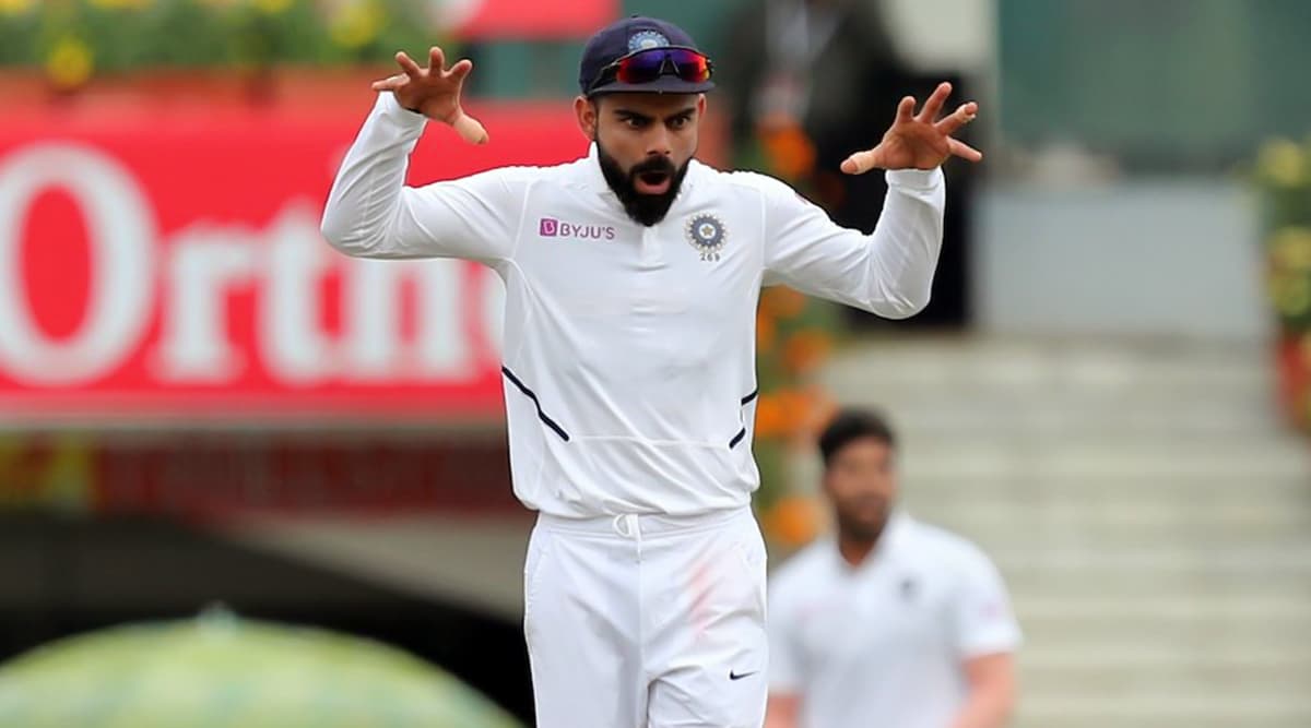 IND vs SA 3rd Test Match 2019: रांची में सिंघम बनकर अफ्रीकी टीम पर टूटे कप्तान विराट कोहली, देखें तस्वीर IND vs SA 3rd Test Match 2019: रांची में सिंघम बनकर अफ्रीकी टीम पर टूटे कप्तान विराट कोहली, देखें तस्वीर